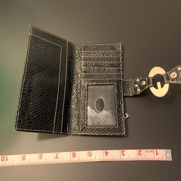 Guess long wallet - Picture 2 of 3